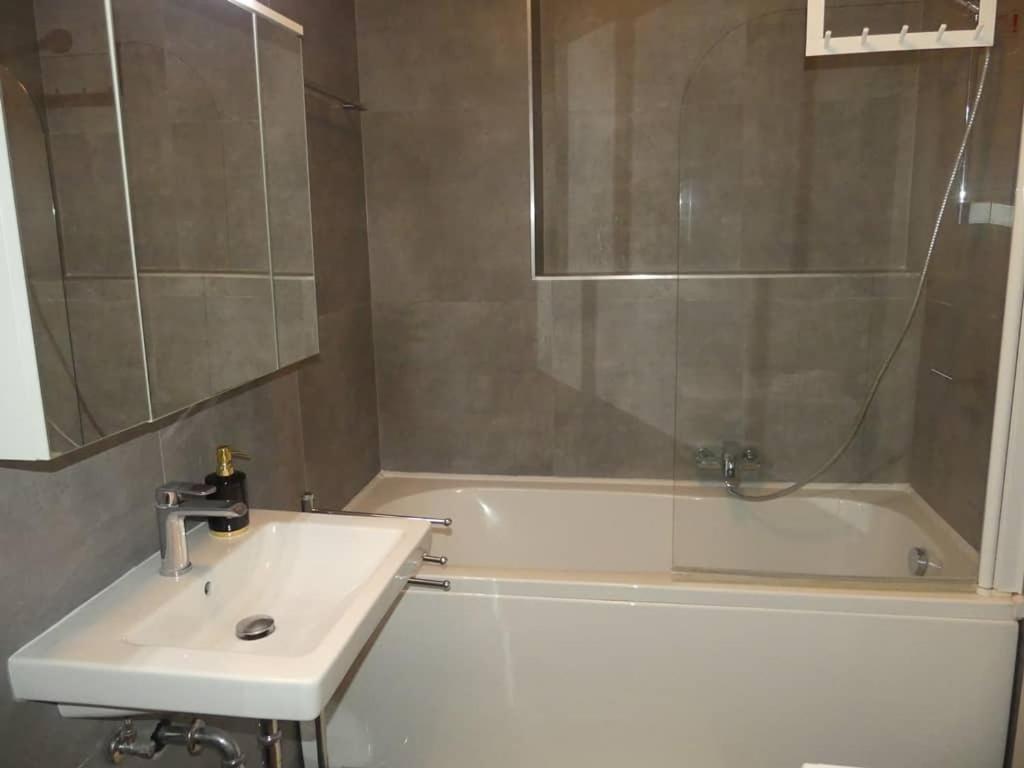 Apartman Natali*** Apartamento Varaždin Exterior foto