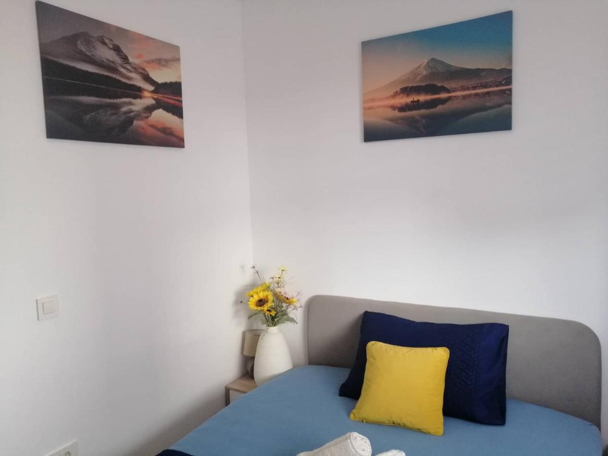 Apartman Natali*** Apartamento Varaždin Exterior foto